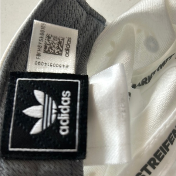 NWOT Adidas Mens White Gray Trefoil Logo Adjustable Hat Lightweight Gym - Picture 5 of 7